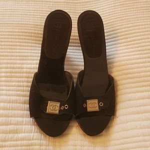 Chanel pumps